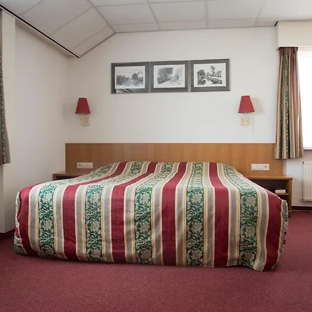 De Drie Dorpen 3* Ankeveen